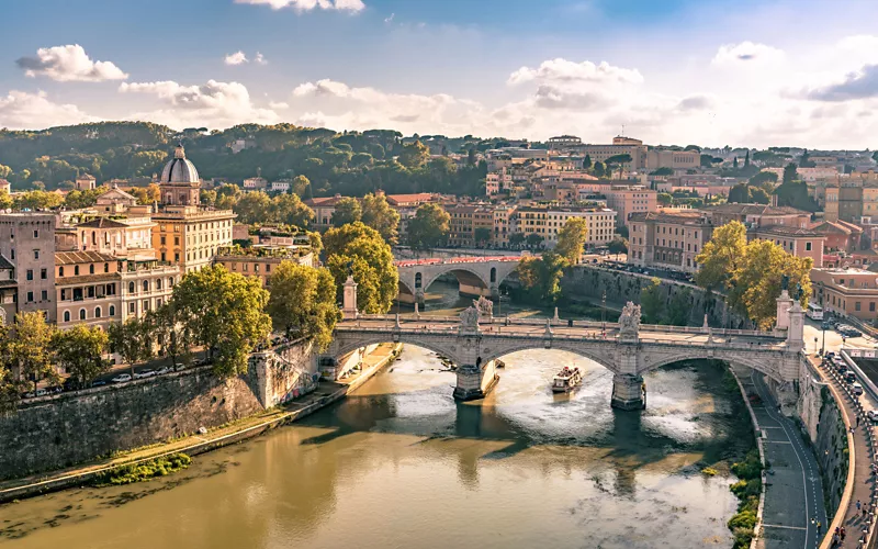 cultura, deporte y compras en Roma