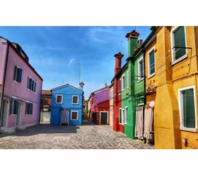 Zehn Inseln von Venedig, wo man den Charme der Lagune nach der Arbeit genießen kann