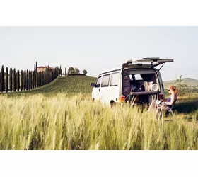 Camper in campagna