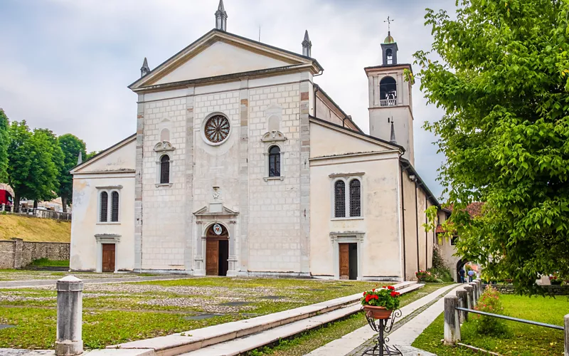 Anzù di Feltre: el Santuario de los Mártires y la zona arqueológica