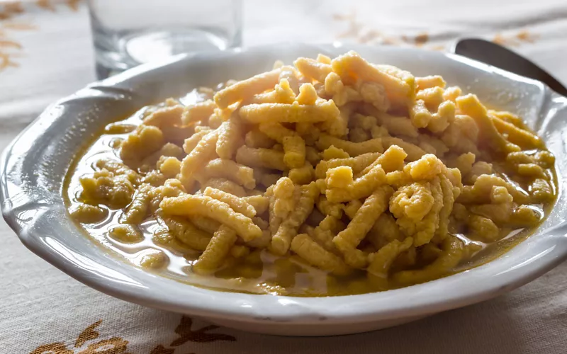 A tavola, finalmente