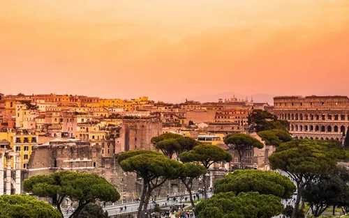 Vista de Roma y el Coliseo