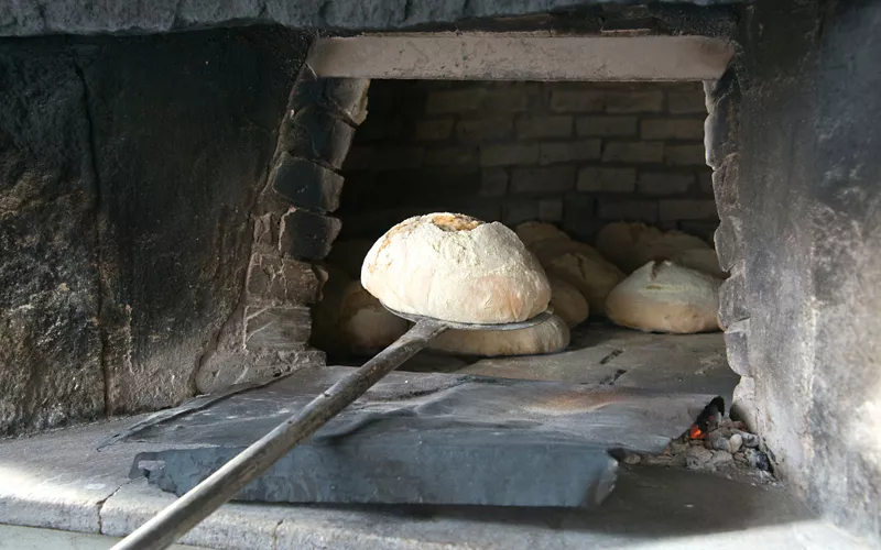 Civraxu flatbreads and festive bread