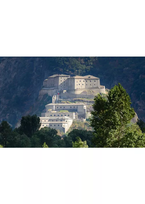 Fortalezas medievales y tradiciones ancestrales en los picos más altos de Europa: esto es el Valle de Aosta