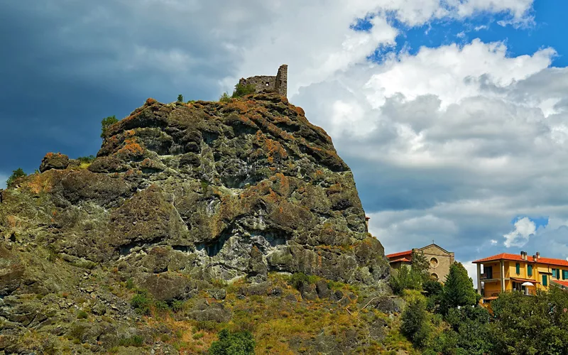 Aldeas medievales y pueblos encantados