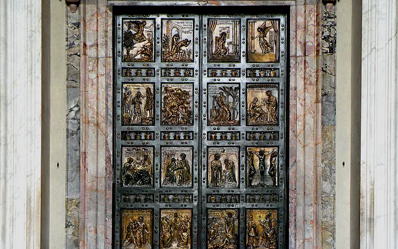 La Porte Sainte