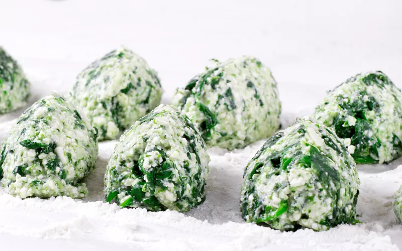 gnudi ricotta e spinaci