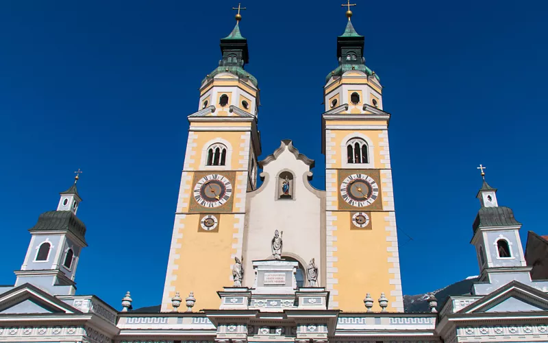 The Cathedral: emblem of the episcopal city