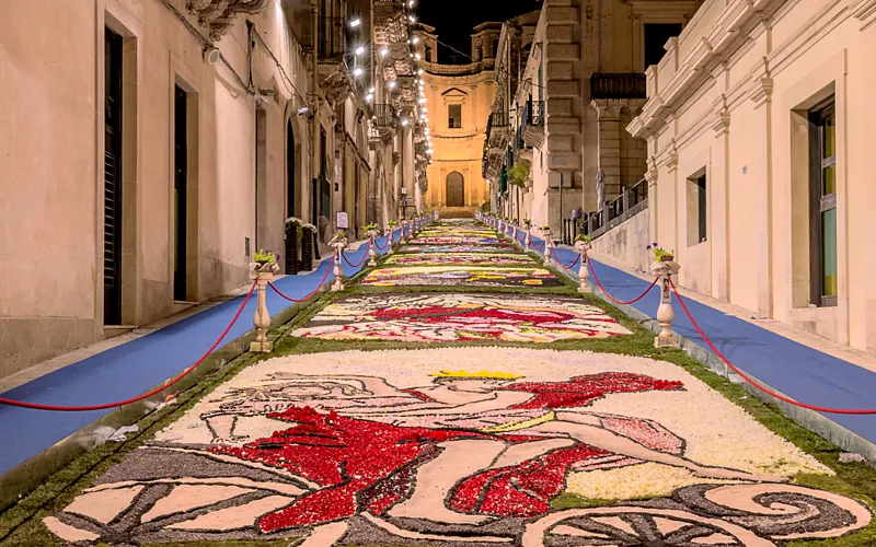 La Infiorata de Noto y el tema de la edición de 2023