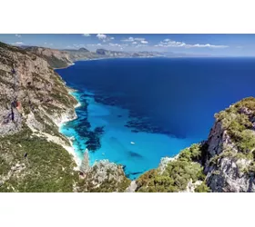 Alrededor del golfo de Orosei, entre la Barbagia de Nuoro y Ogliastra