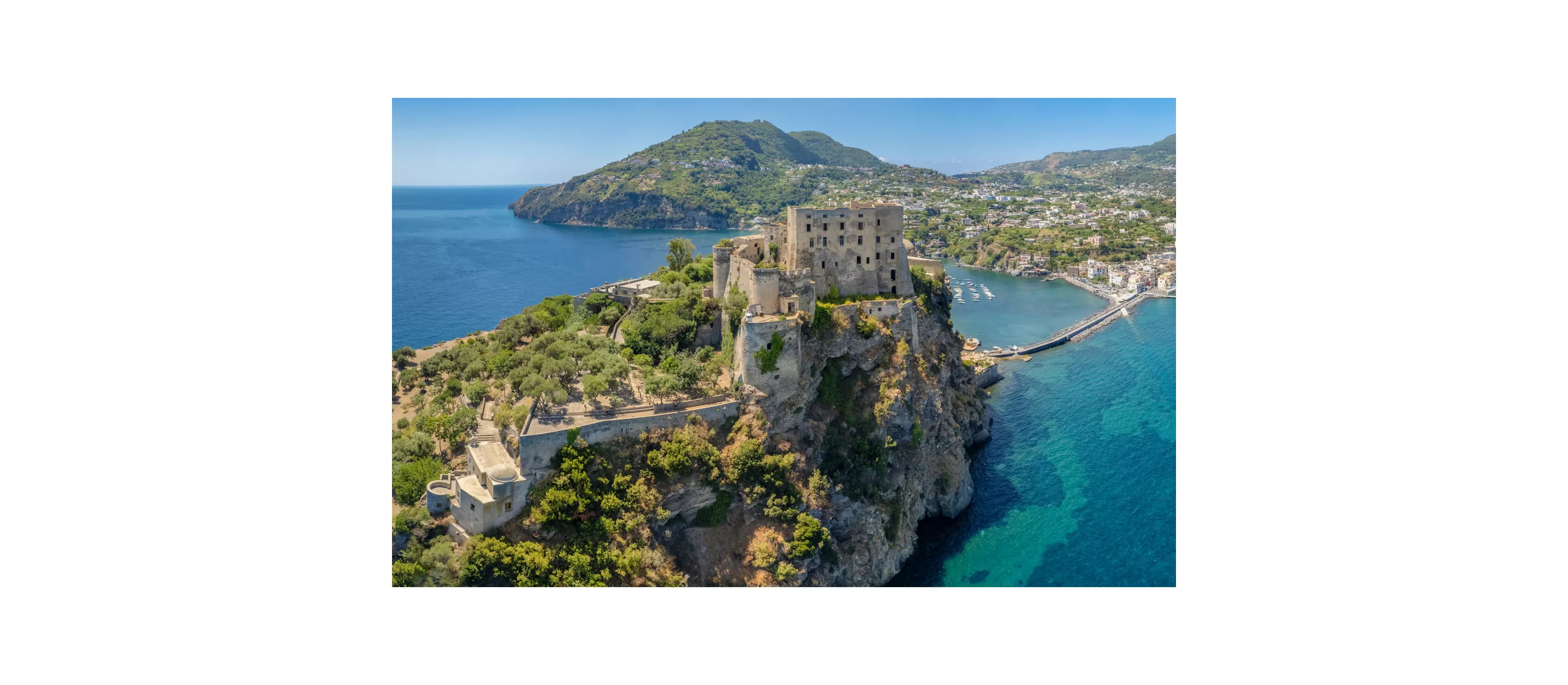 Ischia, die Insel des Wohlbefindens zwischen Thermalgärten und natürlichen Quellen