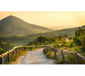 The mediaeval charm of castles, villages and walled towns in the Euganean Hills