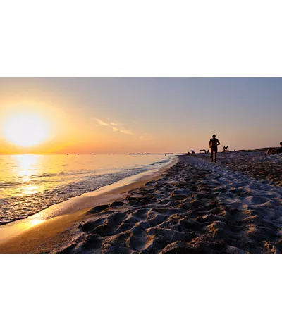 jogging in autumn sardinia