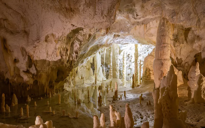 L'aventure se poursuit sous terre...