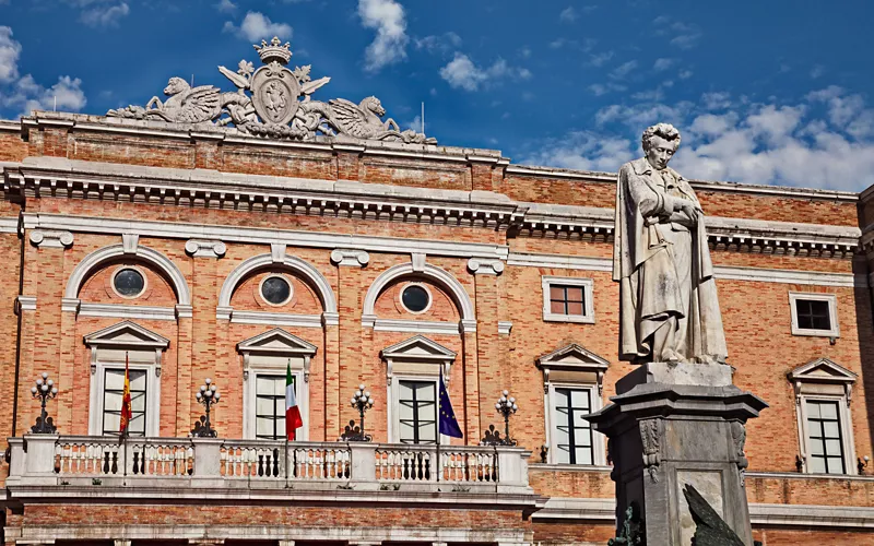 The city of Giacomo Leopardi: Recanati