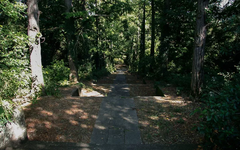 The mysterious cave of the romantic park of Frassanelle