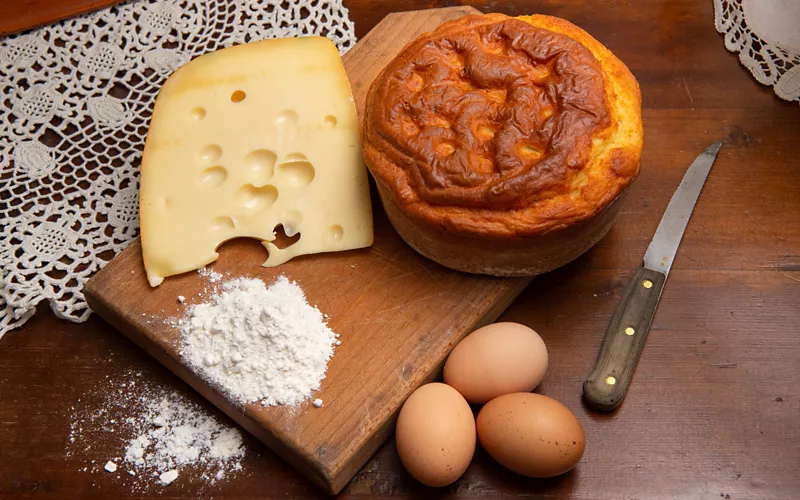 Pizza o crescia di Pasqua, piatto pasquale del Lazio