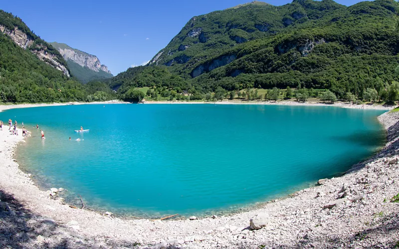 Lake Ledro beaches