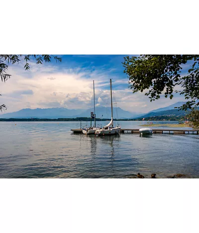 Lake Viverone and the Church of Gesiùn, pearls of the Piedmontese Via Francigena