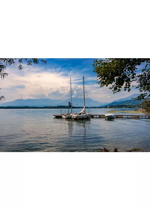 El lago de Viverone y la iglesia del Gesùn, perlas de la Vía Francigena piamontesa