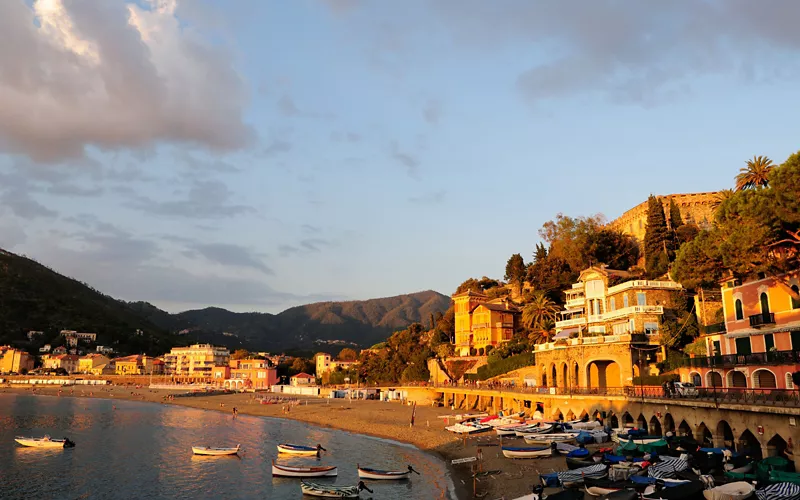 Levanto where waves exceed 4 metres