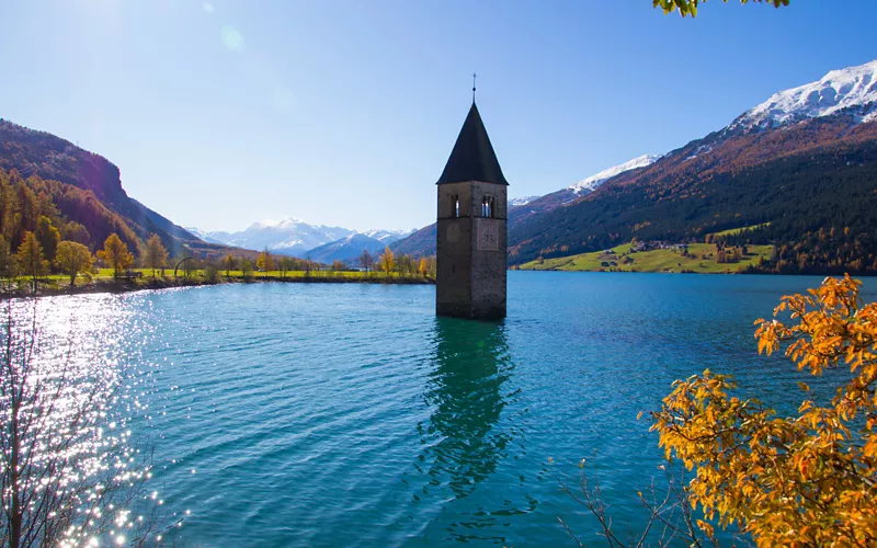 Campanile sommerso nel lago di Resia