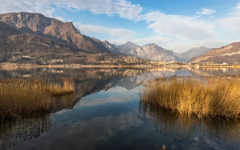Lombardy's lakes, poetic atmospheres calling to dreams