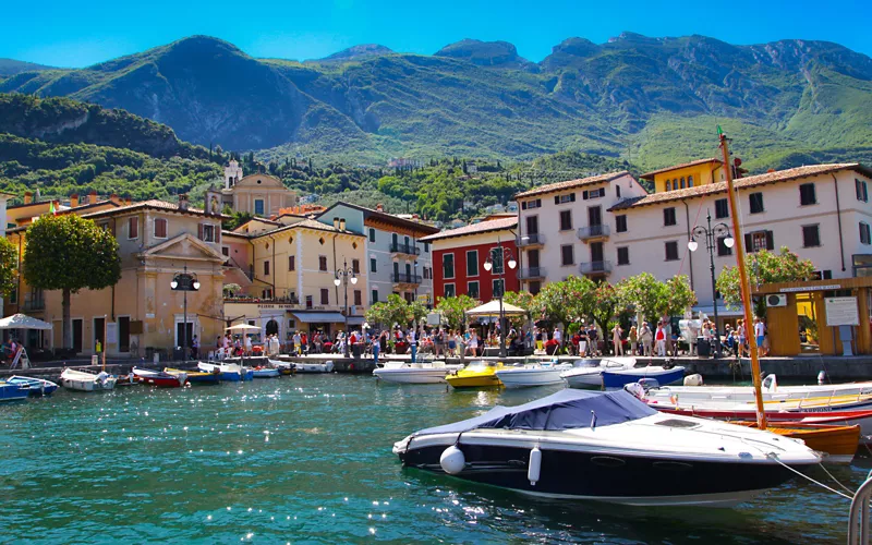 Malcesine, uma aldeia à beira do lago
