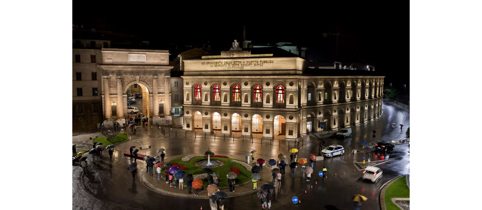 Marche illuminate: luce e design a Recanati, Macerata e Tolentino