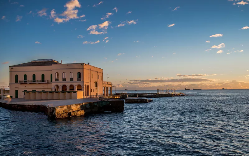 tuscany winter sea