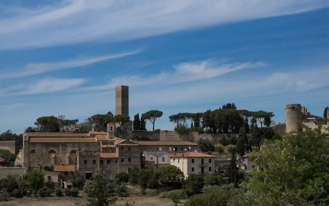 Maremma Laziale: da Tuscania a Tarquinia, storia e archeologia a due passi dal mare 