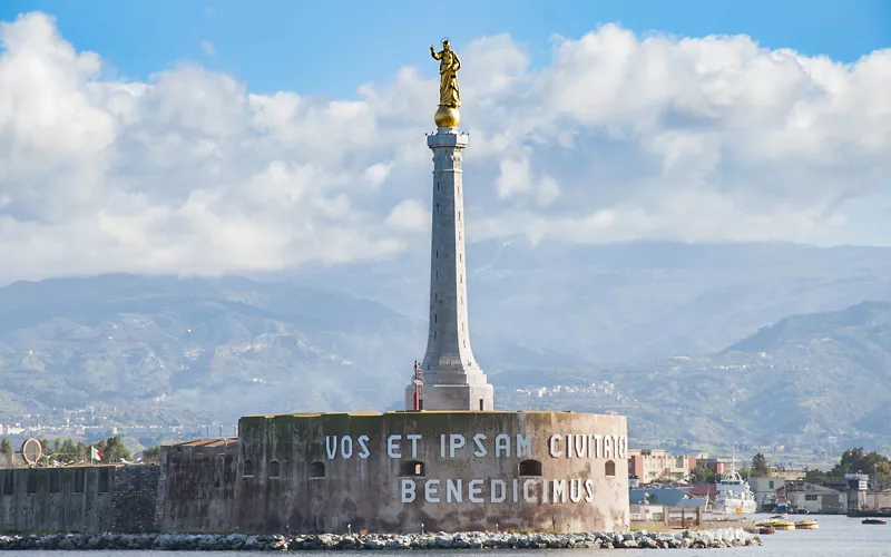 Marina del Nettuno: Meer, Essen und Entspannung