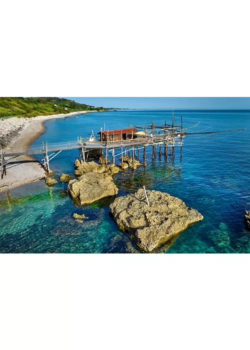 A Enogastronomia, o mar e a arte da costa adriática de Molise