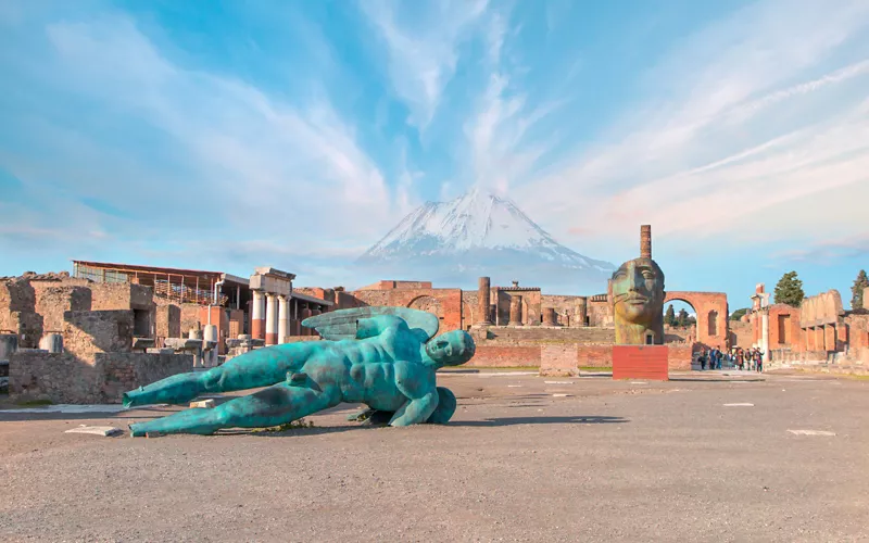 naples pompeii