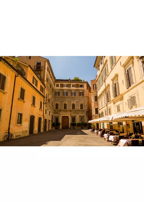 La “grande bellezza” di Palazzo Sacchetti, nel cuore di Roma, set del film da Oscar di Paolo Sorrentino