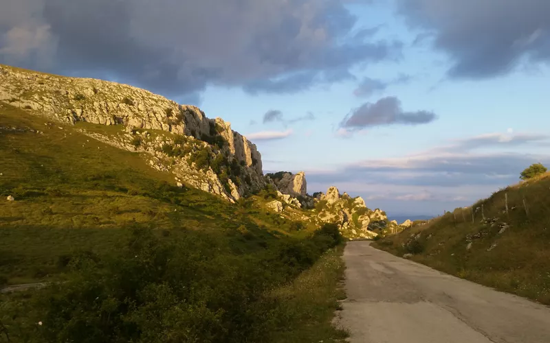 Paragliding, Reiten oder Fußball, hier gibt es all das
