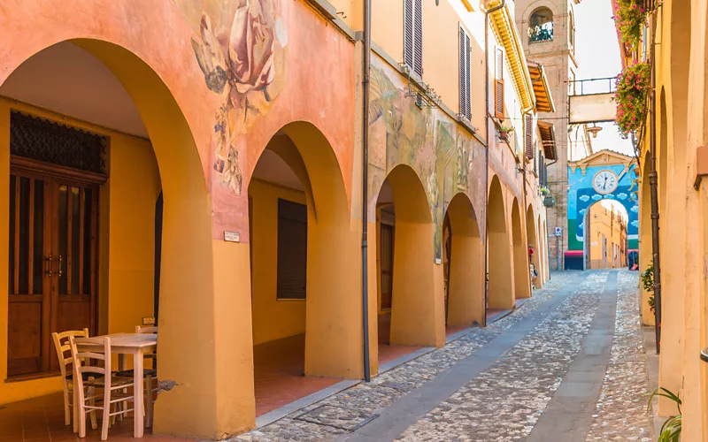 Pasear por el país de los murales