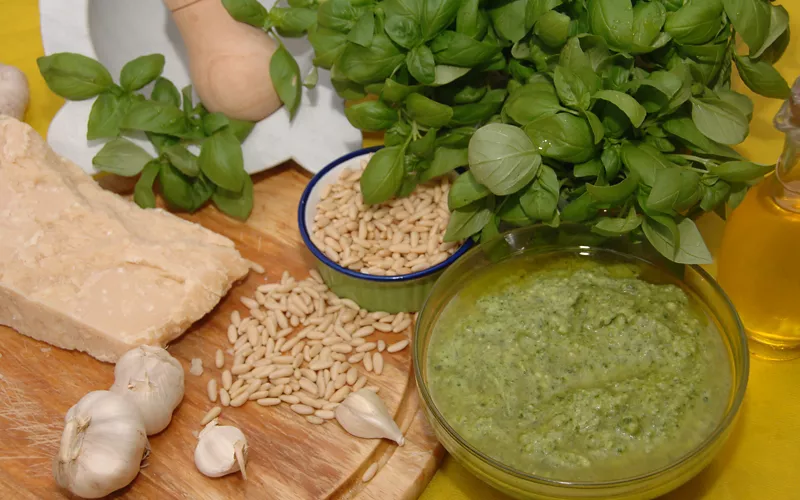 Clases de pesto en las Cinque Terre: clase de cocina en Nessun Dorma