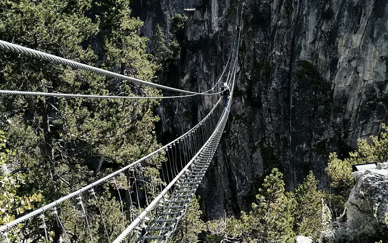 5 Tibetan Bridges: rope bridges in Italy 
