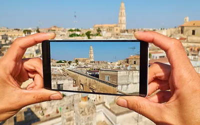 Digitally immerse yourself in the wonders of Apulia