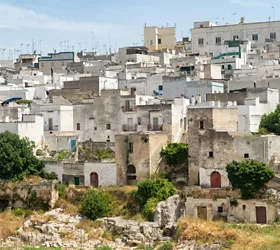 Exploring Apulia by bicycle: an itinerary from Gravina to Ginosa