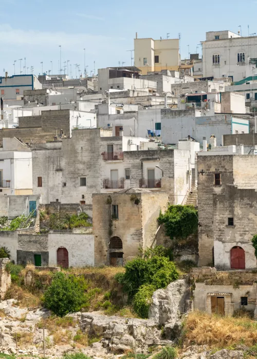 Exploring Apulia by bicycle: an itinerary from Gravina to Ginosa