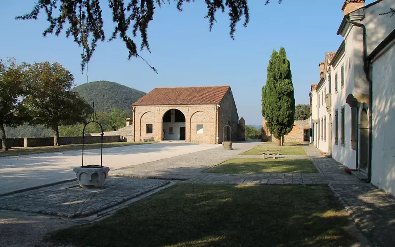 Calme et détente dans le parc de la Villa Beatrice d'Este