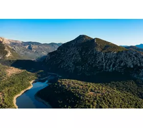Traverser la Barbagia à vélo : un itinéraire de Nuoro à Mamoiada