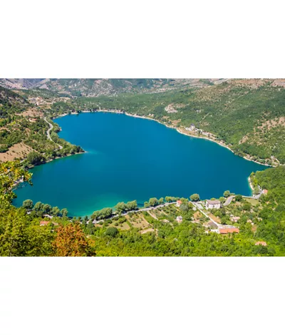 Visit Scanno by car