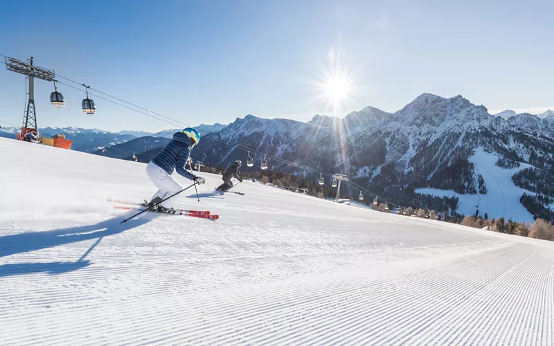 sciare tra le piste del plan de corones