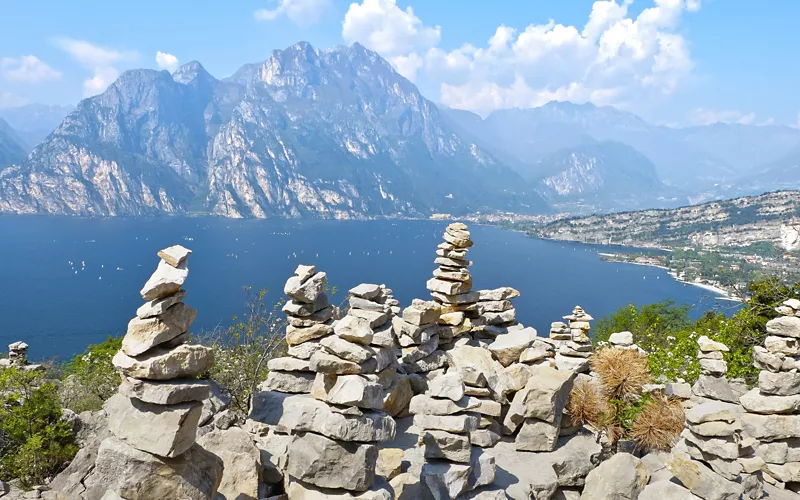 Path from Busatte to Tempesta on Lake Garda