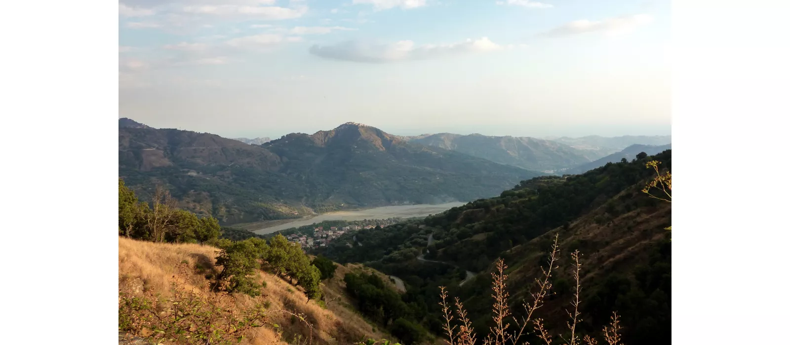 1600X1000_serra_san_bruno_a_canolo_hero.jpg