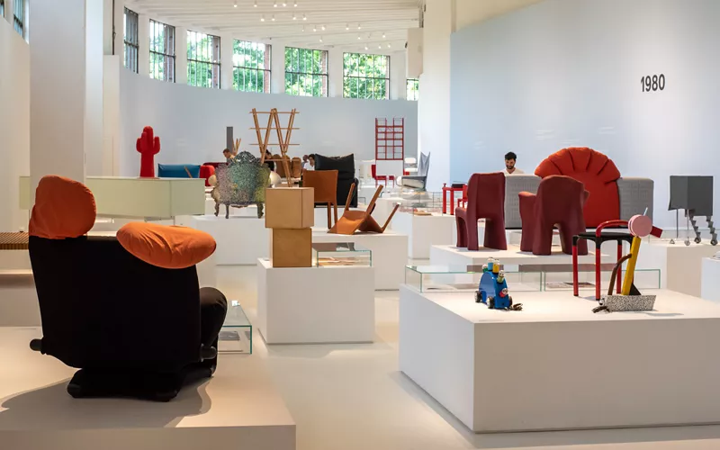 1600 Exponate, die die Geschichte des italienischen Designs geprägt haben