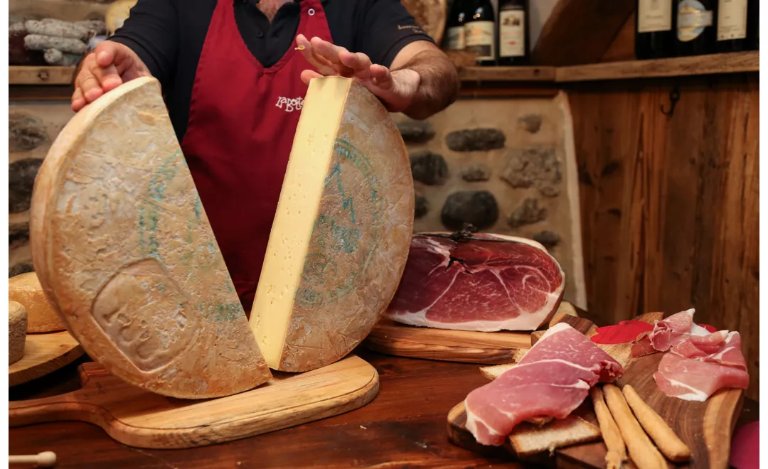 fontina cheese and hams from Valle d'Aosta